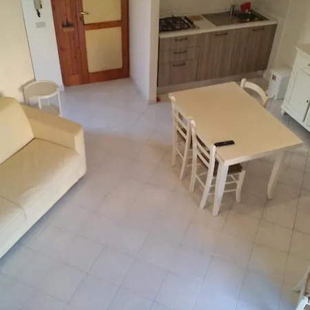 Monolocale Madrid شقة *